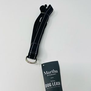 NWT Martha Stewart Dog Leash Nylon Reflective Stitching 5 feet